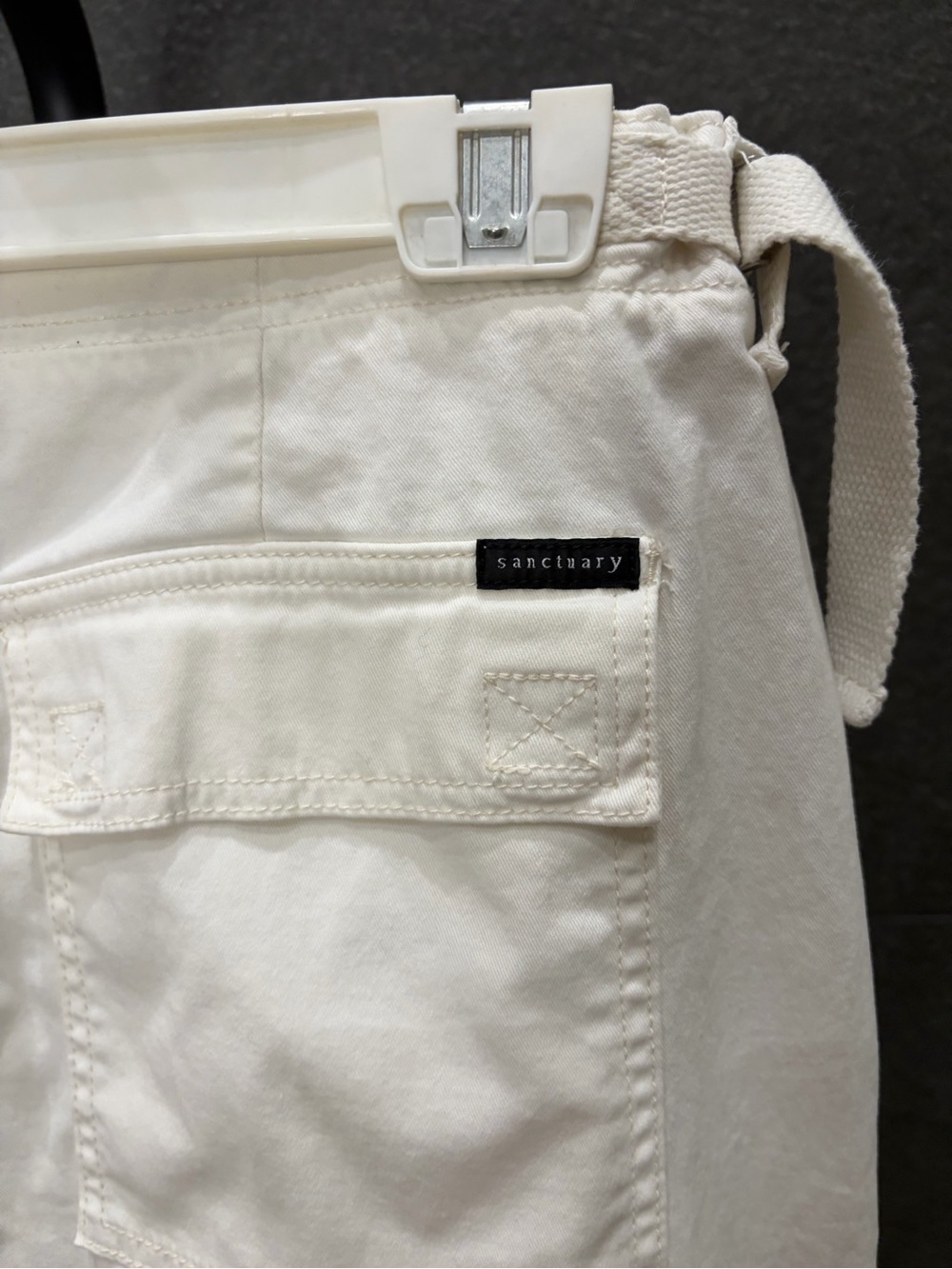 Sanctuary White Reissue Cargo Pants Size Large - Picture 3 of 14